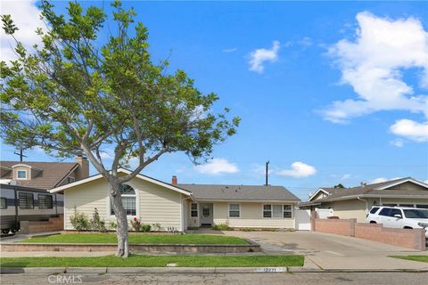 Photo of 12871 Taylor St, Garden Grove, CA 92845 (MLS # OC25223824)