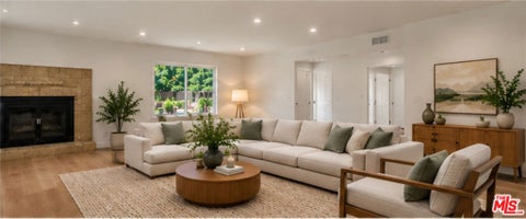 Photo of 8450 Melvin Avenue, Northridge, CA 91324 (MLS # 26103338)