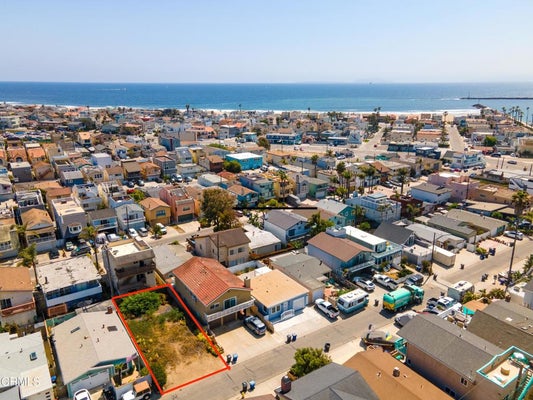 316 SANTA MONICA DR, OXNARD, CA 93035 - Image d1ddc8fa6d9f72ef1850a81a59f720af/392660169