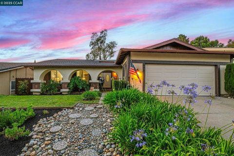 277 Holiday Hills Dr Martinez CA 94553
