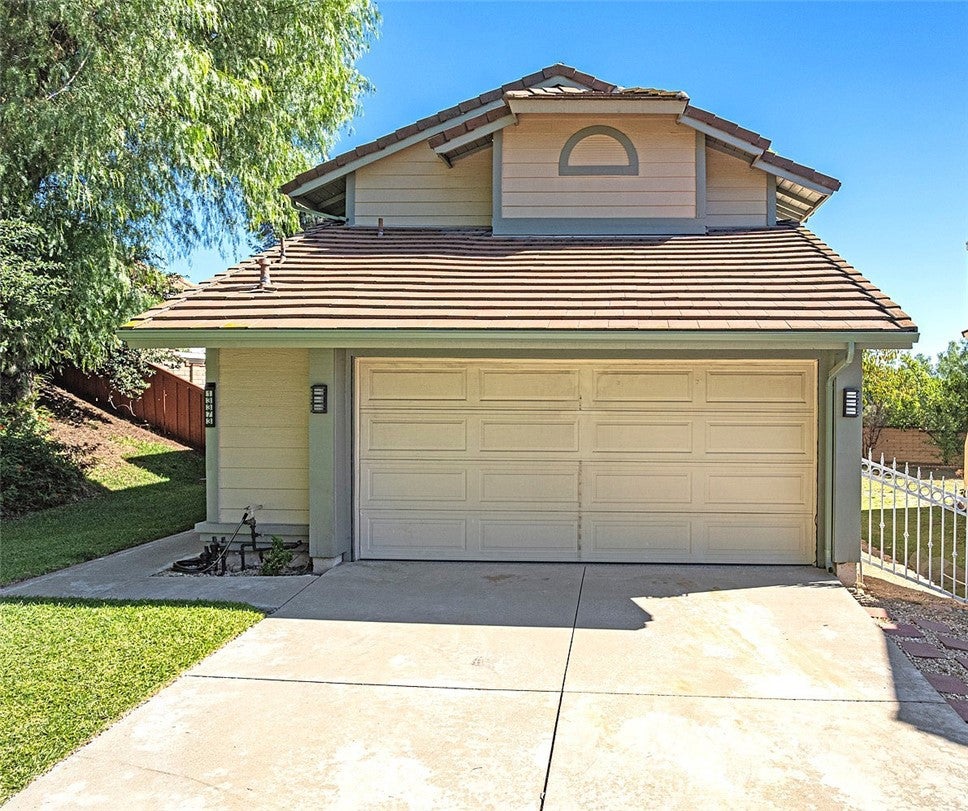 13373 Prospector Lane