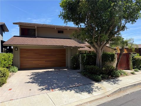 Photo of 4 Woodhaven Dr, Laguna Niguel, CA 92677 (MLS # OC26089328)