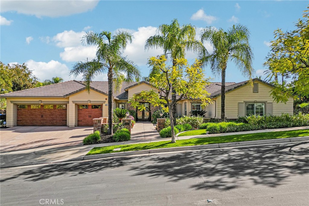 3931 Ashwood Circle