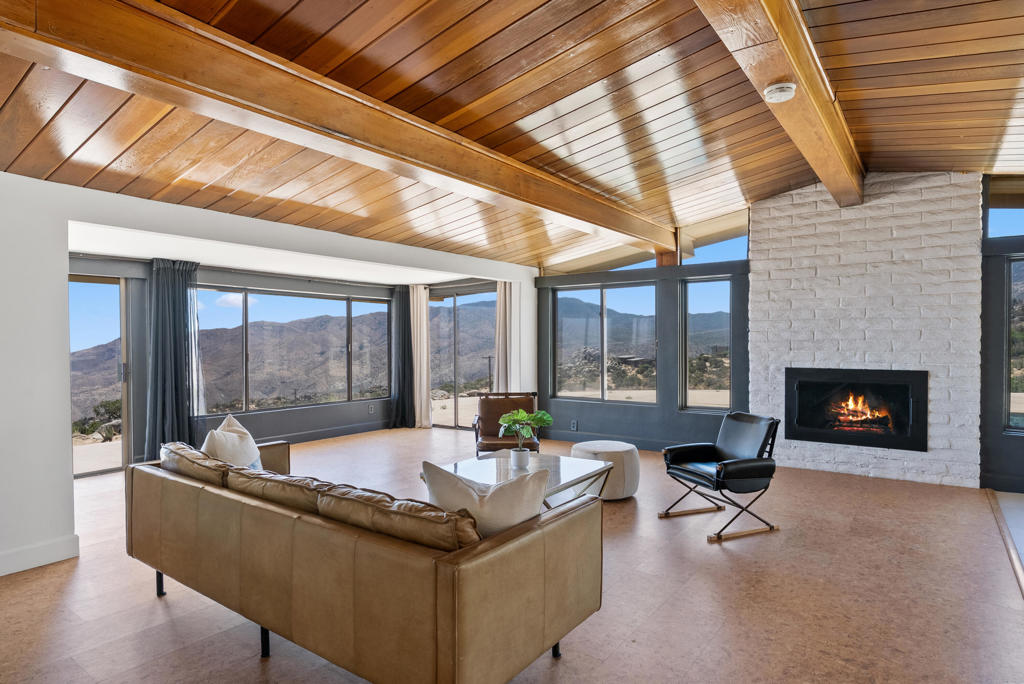61579 Sun Terrace