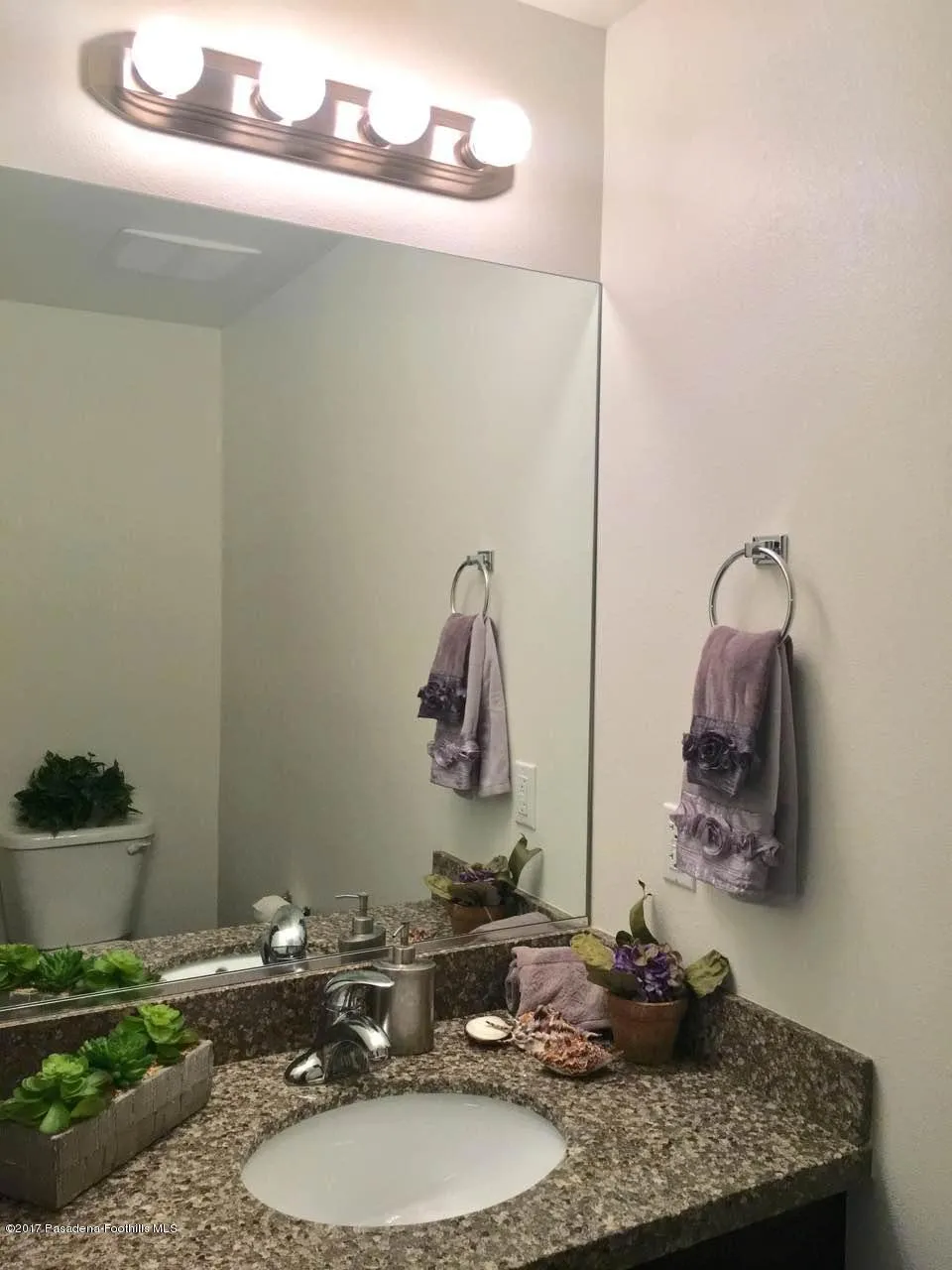 Alhambra, California 91801, United States, 1 Bedroom Bedrooms, ,1 BathroomBathrooms,Residential,Active,171466