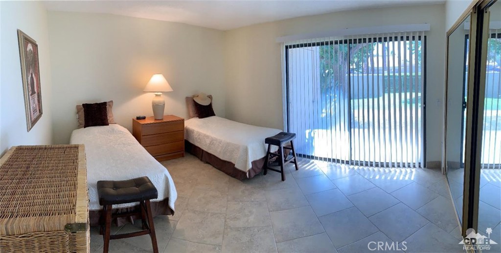 Palm Springs C.C. - Residential