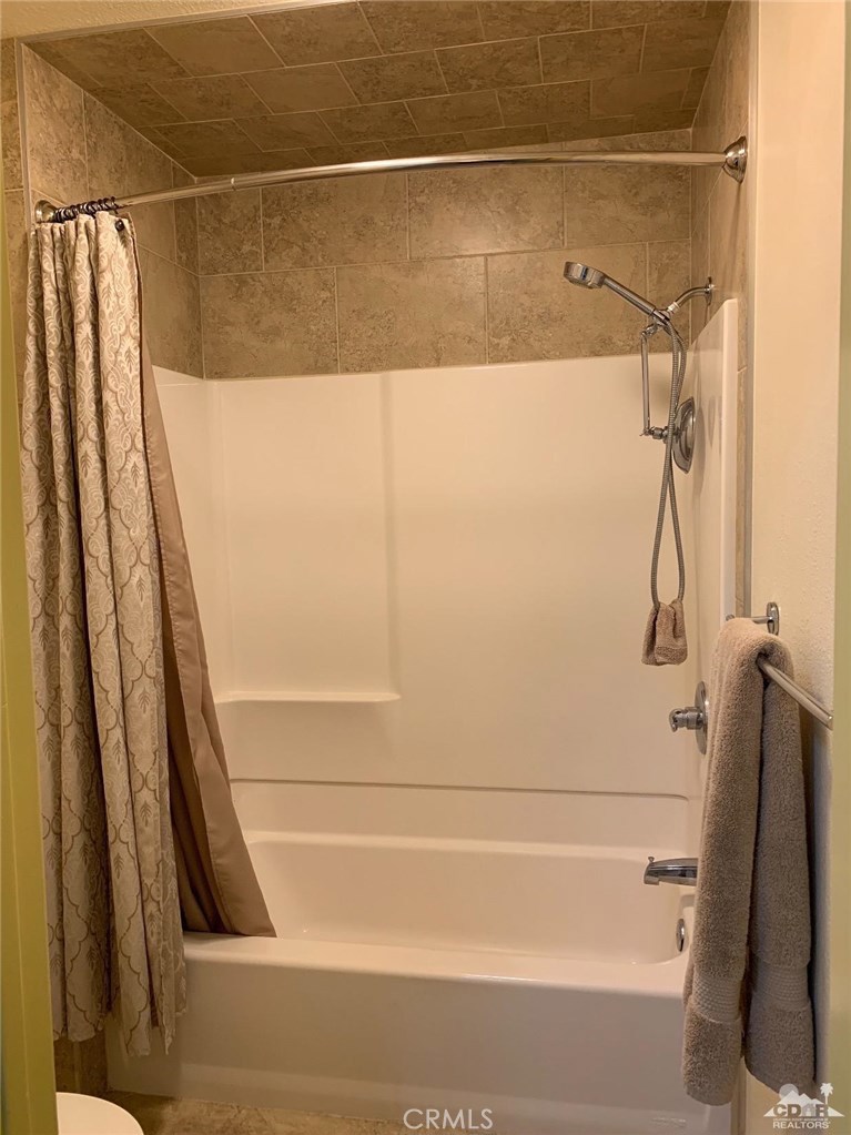 Palm Springs C.C. - Residential