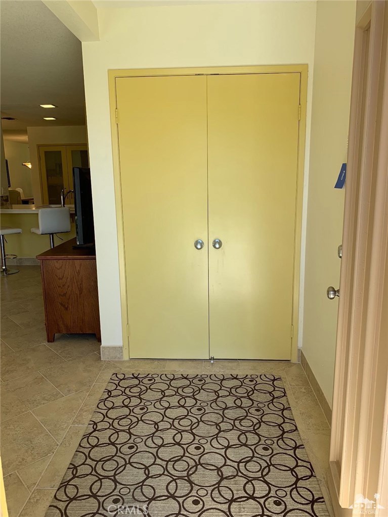 Palm Springs C.C. - Residential