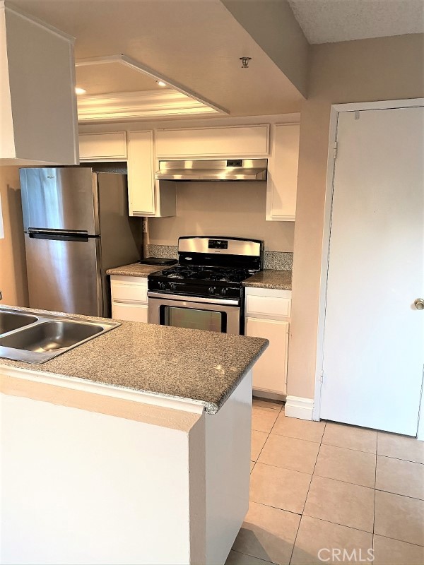 139 Avenida Miramar B