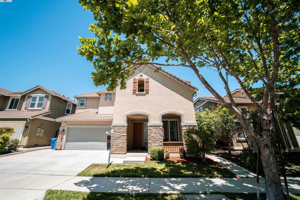 Located in Brentwood Brighton Station. Built in 2010. Offers 4 bedrooms, 3.5 bathrooms. 2 master Suites. Approx. 2,715 sqft of living. Tile roof. Two story high ceiling. Ceiling fans in the family room and all bedrooms. Custom paint. Big & Bright family room open to kitchen. Updated eat-in kitchen with granite slab countertop and stainless appliances. Island and pantry. Huge master bedroom. Walk-in closet is as big as the bedroom. Separate master bathtub and shower room. Mohawk Berber carpets upstairs and upstairs. Newer light in the master bathroom and hallway bathroom. Brand new 3/8-inch Luxury vinyl floor throughout office/ living/ dining / family. 2 -zone A/C & heating. Nice storage room/closet in the garage. Low maintenance backyard. Close to school, shopping, parks and golf courses. Easy access to the highway and BART… Washer, dryer & refri. Included. 3D: https://my.matterport.com/models/pDCRL5NJni2?section=media