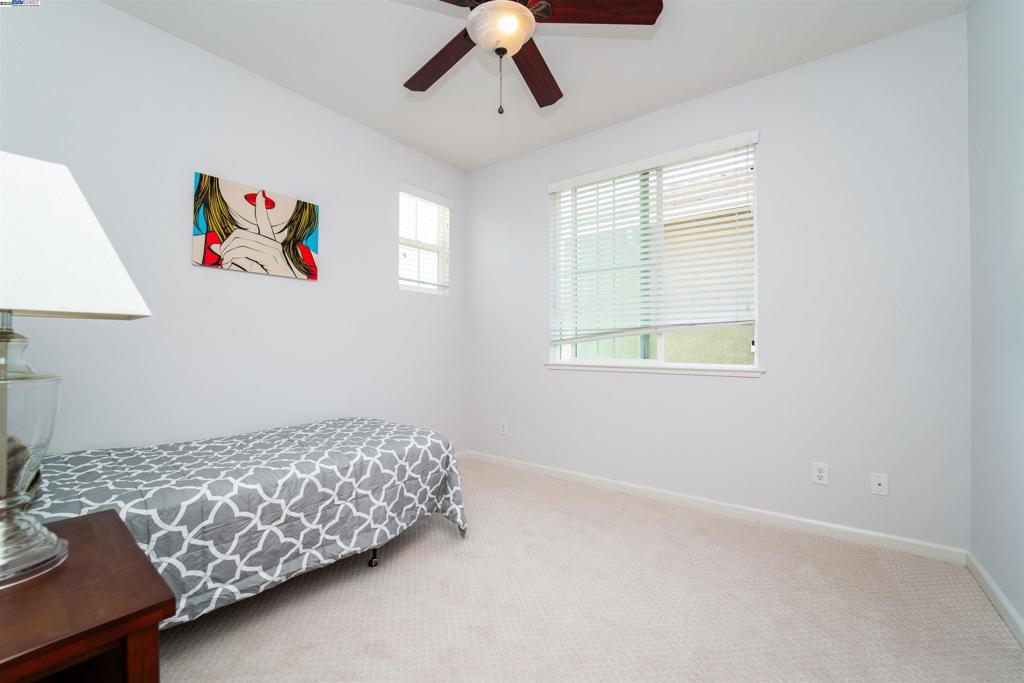 BRENTWOOD - Residential Lease