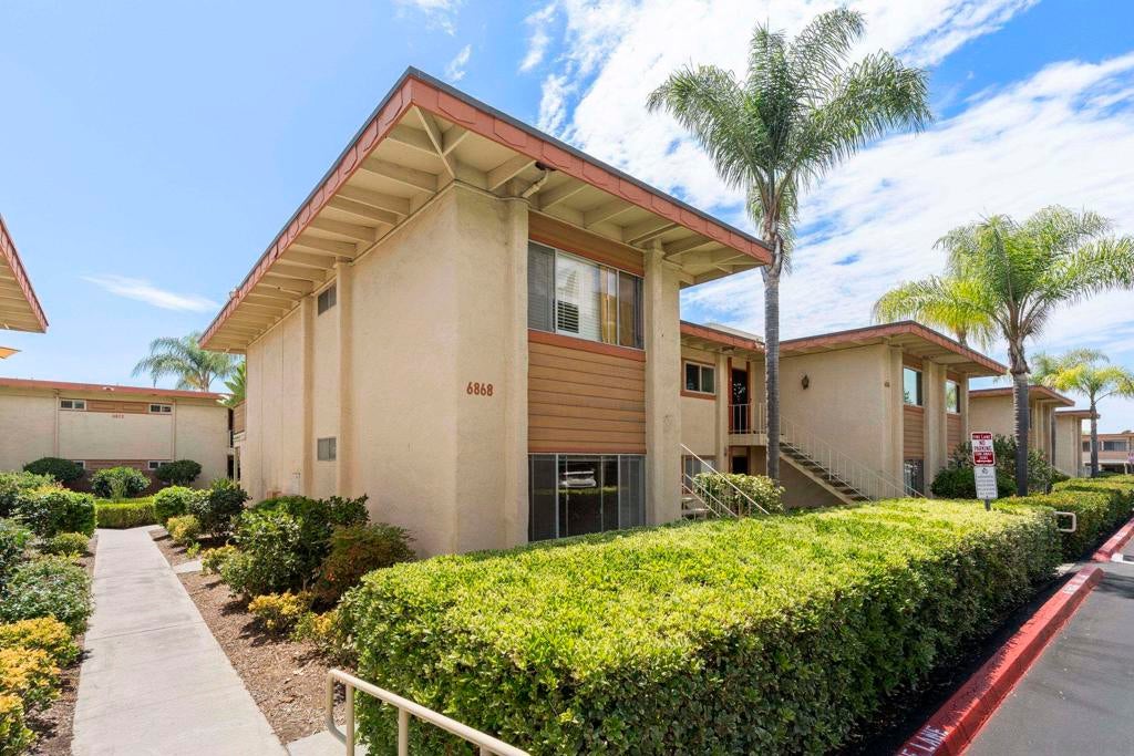 6868 Hyde Park Dr A