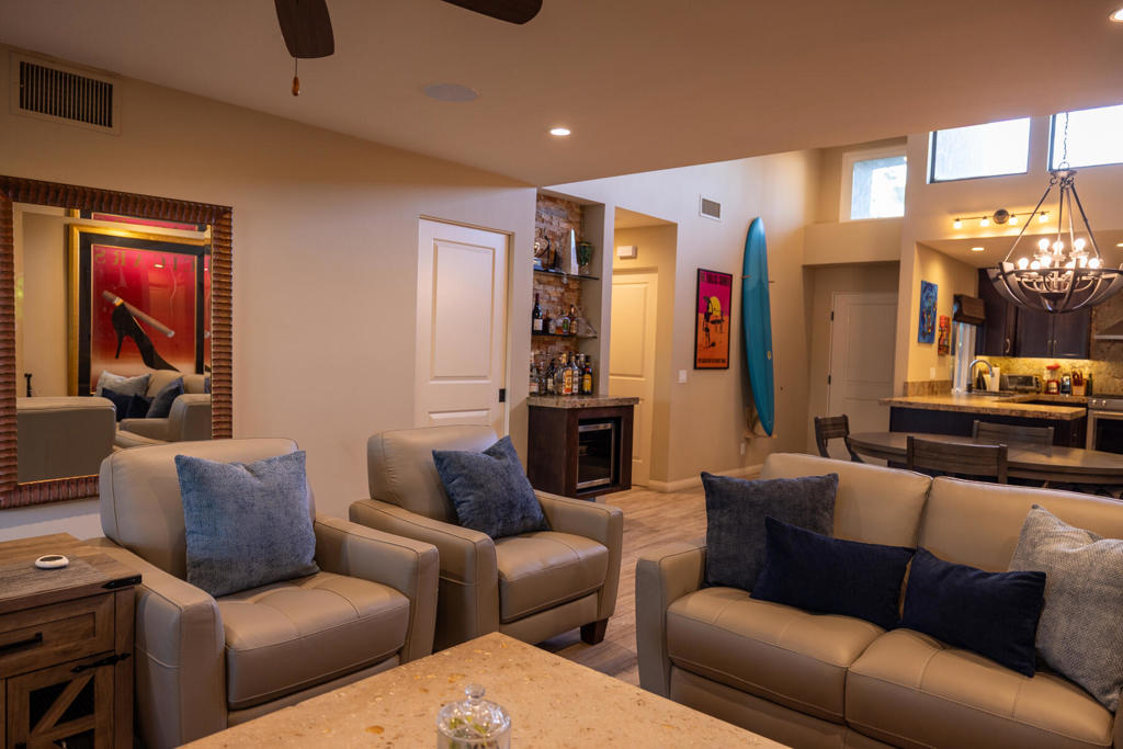 72487 Rolling Knoll Drive