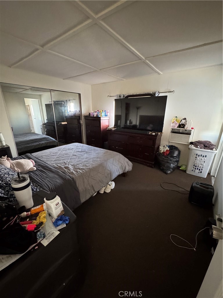 17225 Valley 10