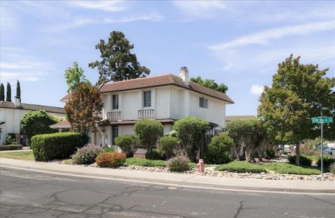 Photo of 1984 De Vaca Way, Livermore, CA 94550 (MLS # ML82046997)