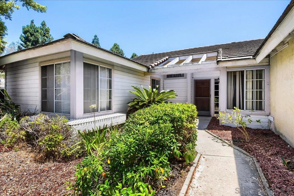 1555 Del Mar Road