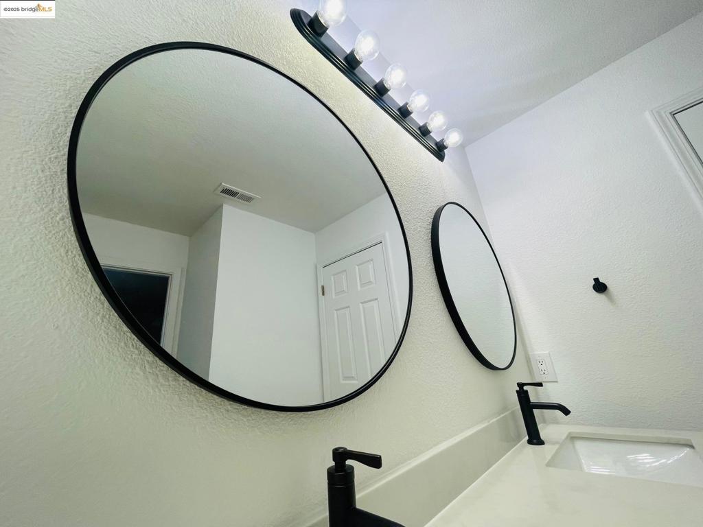 ANTIGUA - Residential