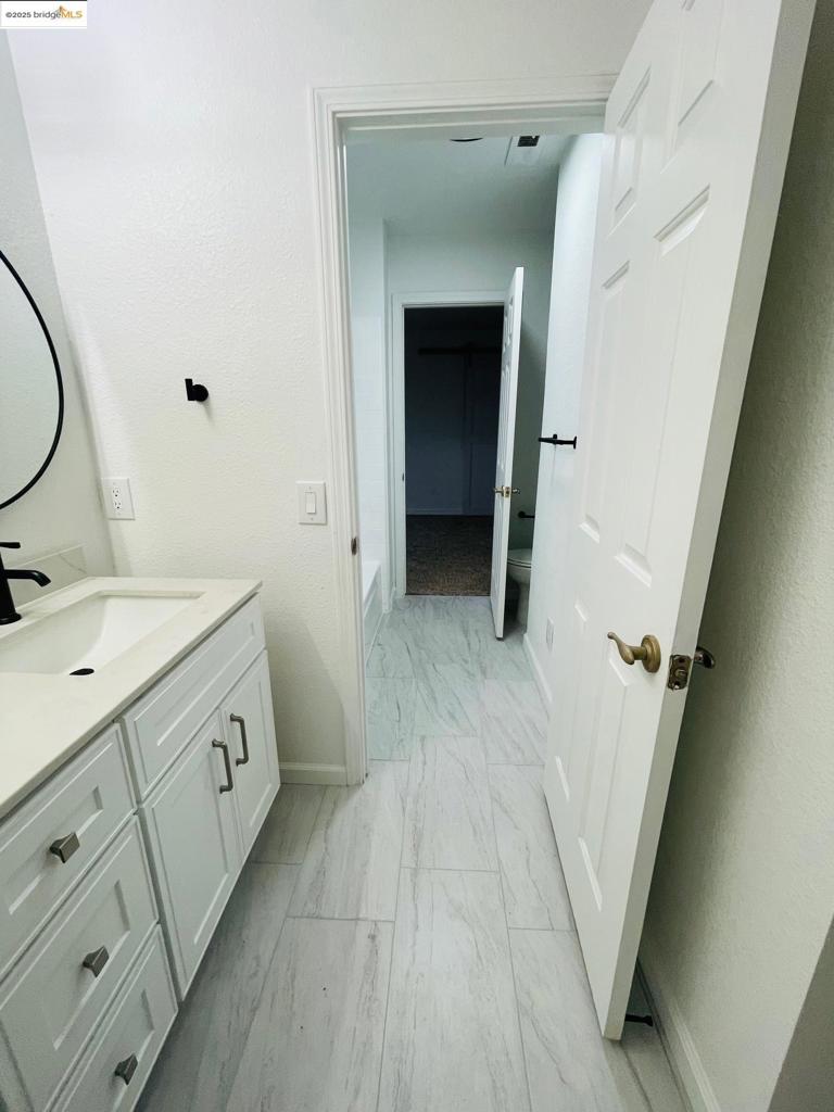 ANTIGUA - Residential