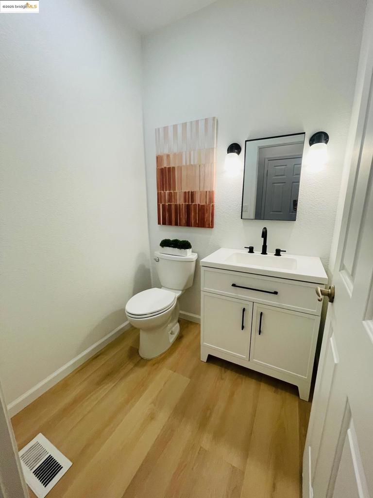 ANTIGUA - Residential