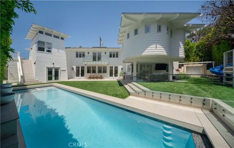 2104 Flournoy Road Manhattan Beach CA 90266
