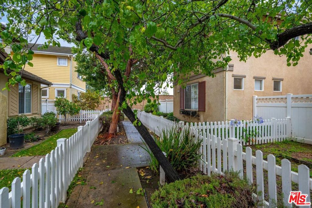 2228 Cordoban Lane