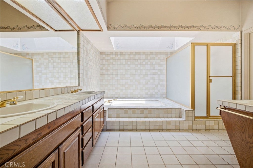 23021 Tiagua, Mission Viejo CA 92692 - Photo 33