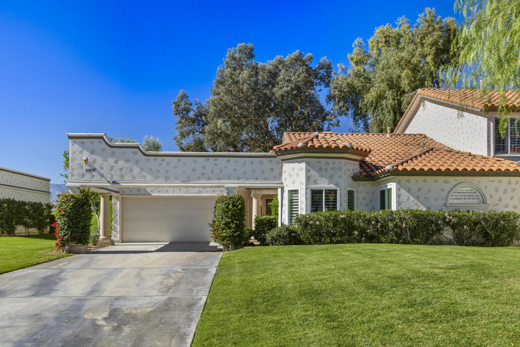 Desert Falls C.C. - Residential Lease