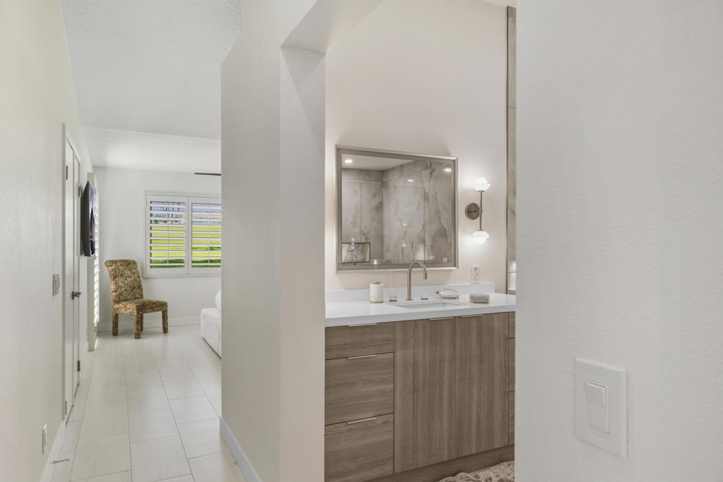 Desert Falls C.C. - Residential Lease