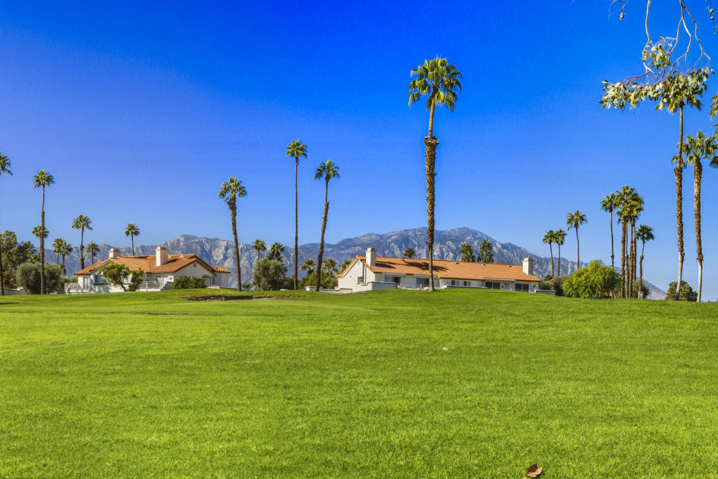 Desert Falls C.C. - Residential Lease