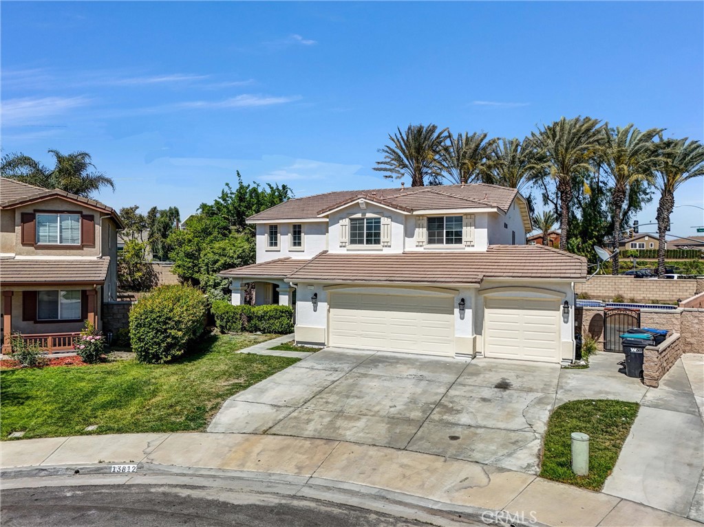 13812 Hollywood Ave