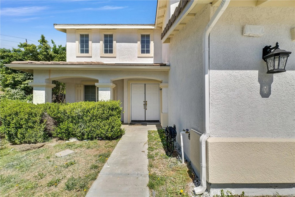 13812 Hollywood Ave
