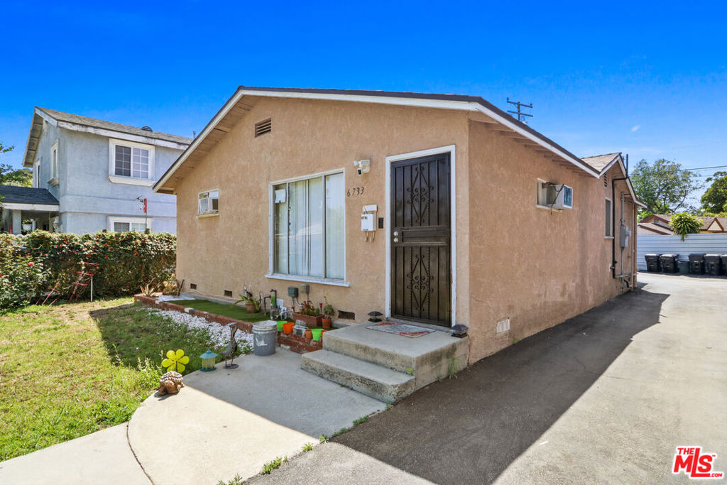 6729 Alvina Street 3