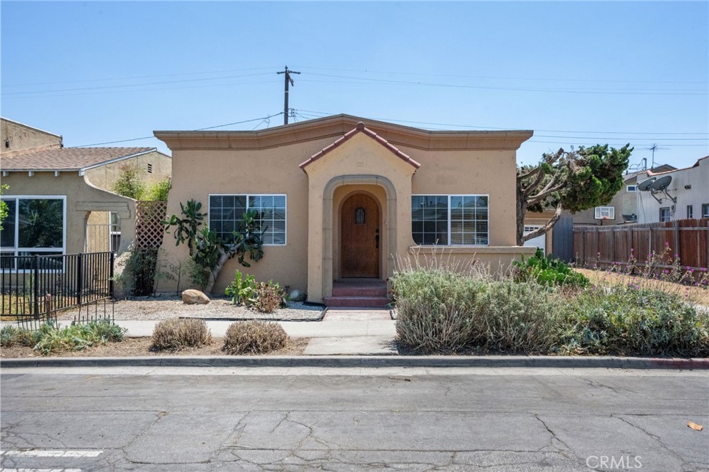 60 E Platt Street
