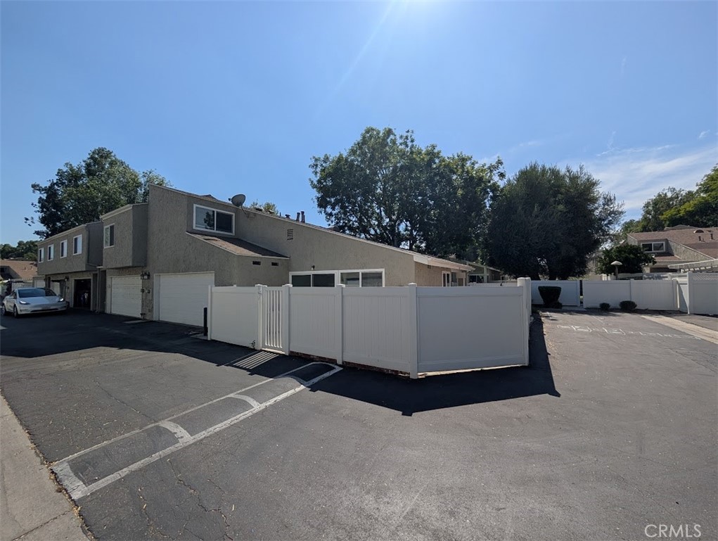 Fairways (FRWY) - Residential Lease