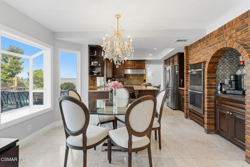 Porter Ranch, California, 91326, United States, 4 Bedrooms Bedrooms, ,3 BathroomsBathrooms,Residential,Active,2045546