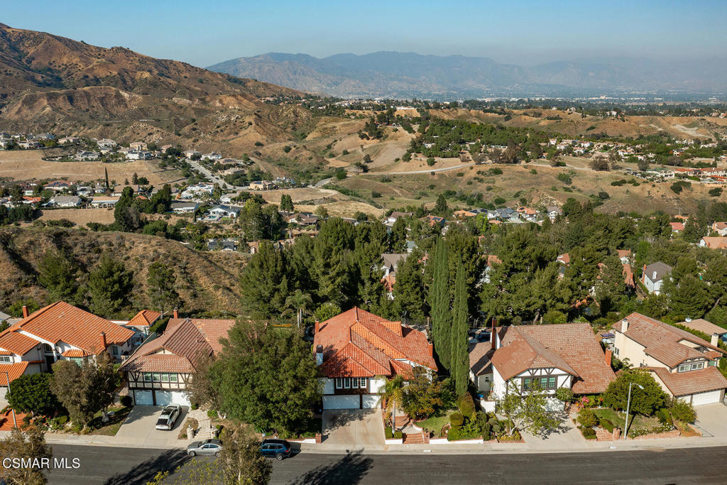 Porter Ranch, California, 91326, United States, 4 Bedrooms Bedrooms, ,3 BathroomsBathrooms,Residential,Active,2045546