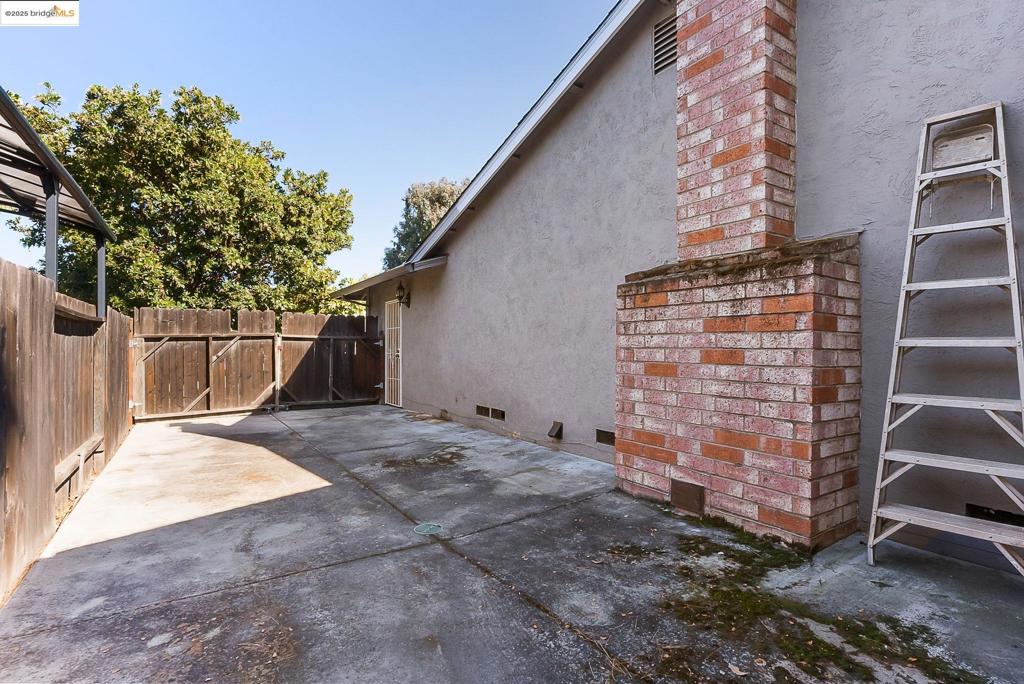 PITTSBURG HEIGHT - Residential