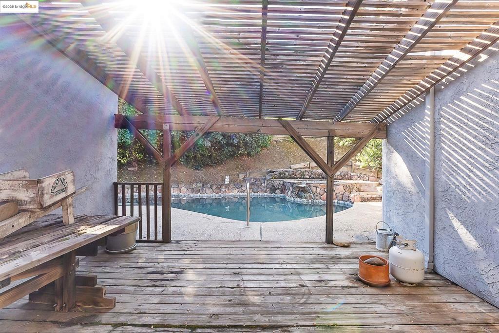 PITTSBURG HEIGHT - Residential