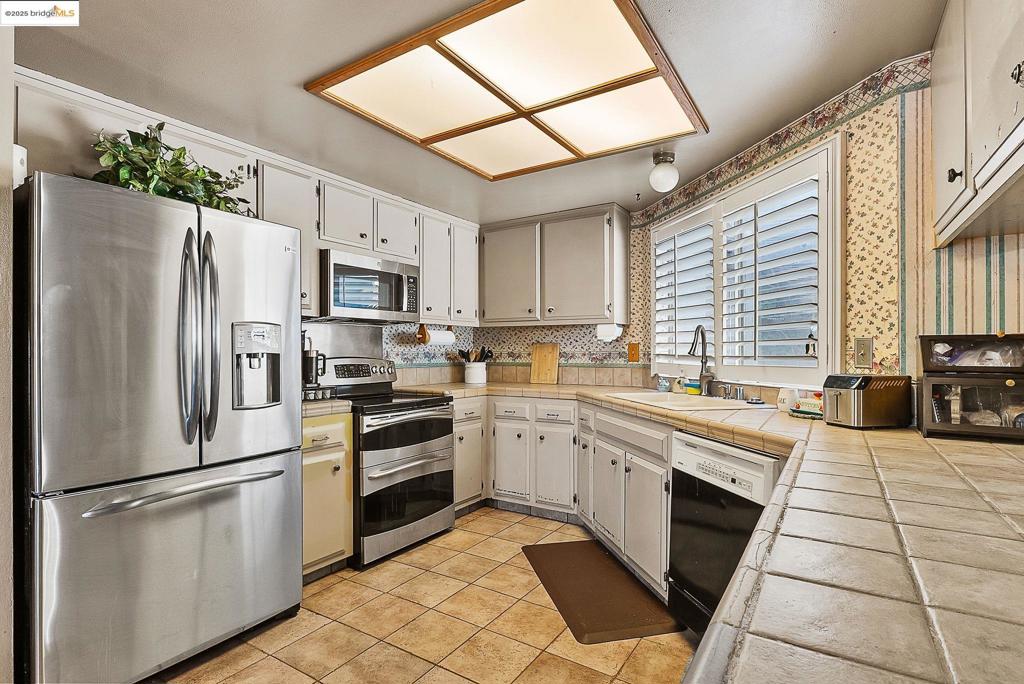 PITTSBURG HEIGHT - Residential