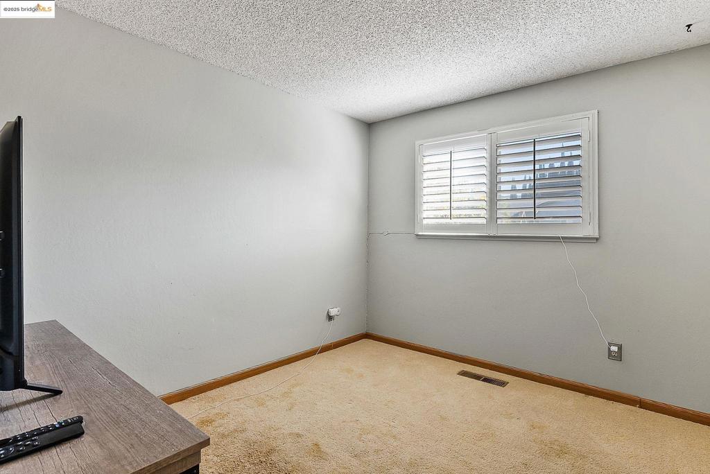 PITTSBURG HEIGHT - Residential