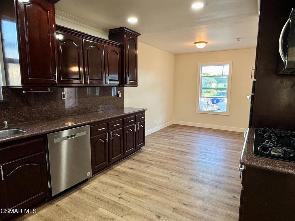 Pleasant Valley Homes - 1004192 - Residential