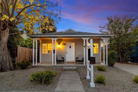 Photo of 516 Cleveland Street, Redwood City, CA 94062 (MLS # ML82025974) Photo of 516 Cleveland Street, Redwood City, CA 94062 (MLS # ML82025974)