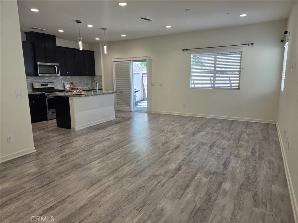 27440 Red Rock Rd