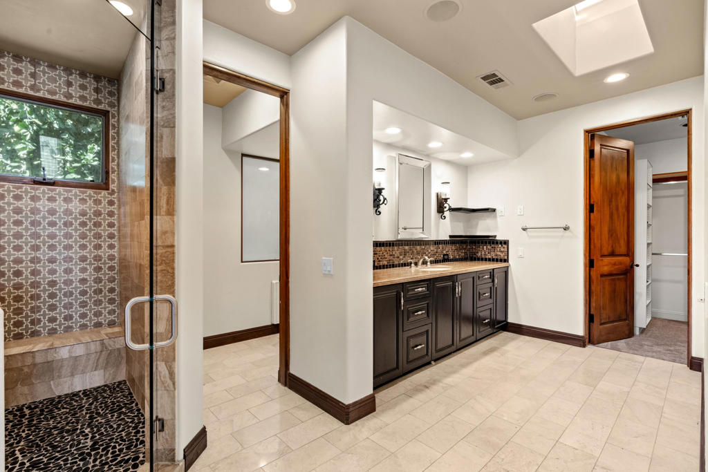 The Renaissance - Residential