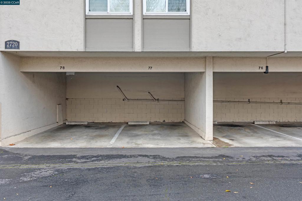 OAK ROAD STATION - Residential