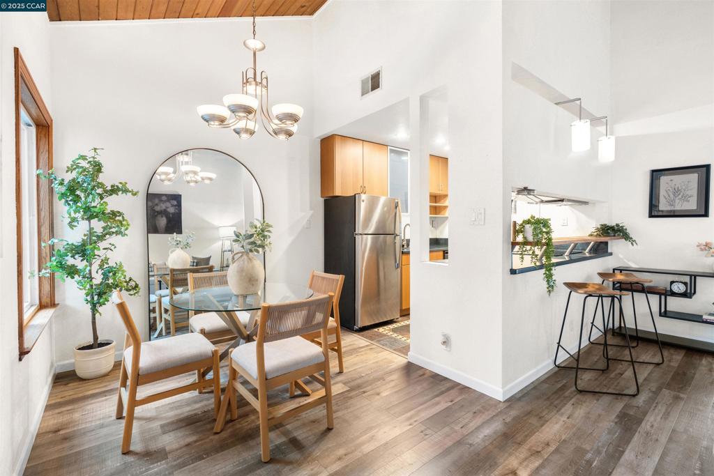 OAK ROAD STATION - Residential