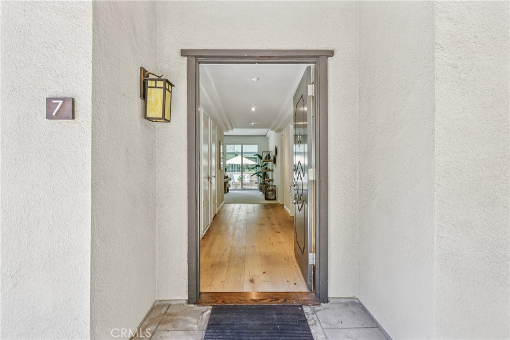 480 S Orange Grove Boulevard 7