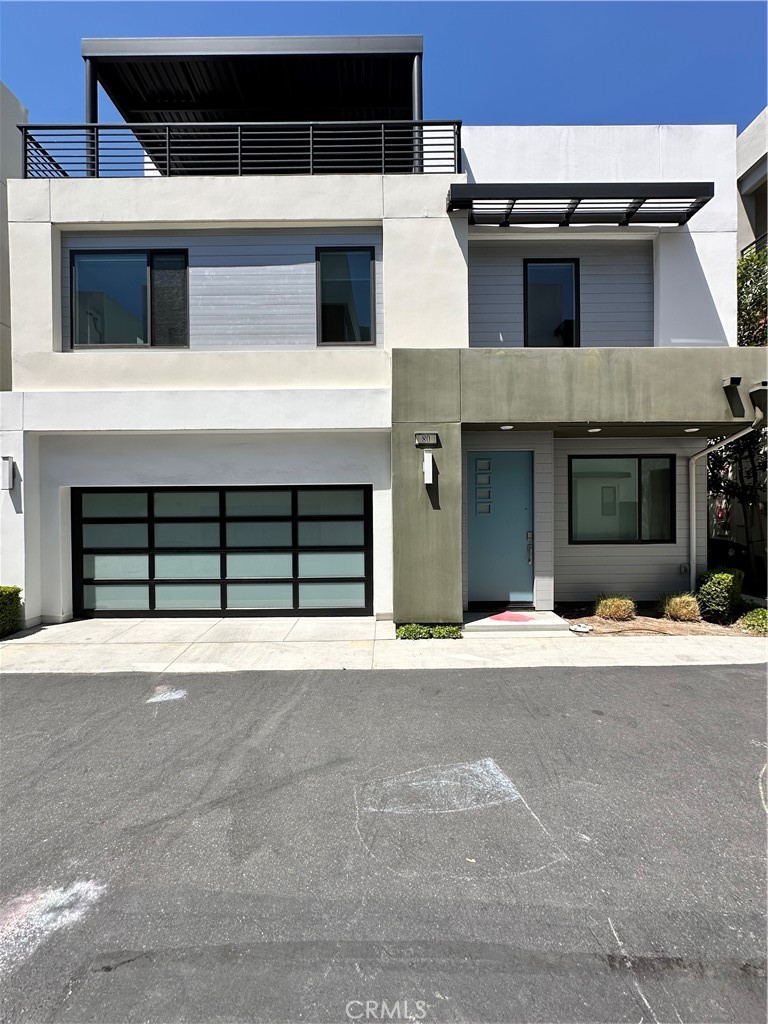 UPDATED Pricing! FURNISHED 3 Bed, 2.5 Bath DETACHED Home in the heart of Tustin – Washer/Dryer included and Move-In Ready! Tenant can choose no furniture if preferred.
Welcome to this stylish and fully furnished 3-bedroom, 2.5-bathroom detached residence located in the highly desirable ICON community in Levity of Tustin. Thoughtfully designed for both comfort and function, this home is move-in ready and perfect for those seeking convenience, quality finishes, and modern living.
The main living area features an open-concept layout with hard flooring throughout most of the home, seamlessly connecting the kitchen, dining, and living spaces—ideal for everyday living and entertaining. The chef’s kitchen is outfitted with premium built-in Monogram and GE appliances, sleek cabinetry, and a large center island for prep and casual dining.
Step outside to the spacious backyard, fully furnished for outdoor enjoyment—perfect for weekend BBQs or evening relaxation. Upstairs, primart bedroom offers two thoughtfully designed his-and-hers walk-in closets and a spa-inspired bathroom. At the top floor, a generous loft offers a flexible space for entertaining, working from home, or movie nights with the included ultra-close projector and screen. Also at the top floor, a private rooftop deck offers sweeping mountain views and the perfect spot for morning coffee or sunset gatherings.
Additional features include in-home washer and dryer, ample storage, and an attached two-car garage. Residents also enjoy access to the community’s gated pool area for year-round leisure.
Located just minutes from major Irvine employers near John Wayne Airport and the West Irvine tech corridor, this home offers unbeatable convenience. Walk to Tustin Legacy shopping and dining, including Costco, Whole Foods, and a variety of restaurants. Easy access to the I-5 freeway and Tustin Metrolink Station makes commuting a breeze.
Don’t miss this rare opportunity to lease a furnished, turnkey home in one of Tustin’s most vibrant and well-connected communities.