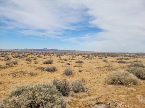 Photo of 0 Coyote lake Road, Newberry Springs, CA 92365 (MLS # HD26212367)