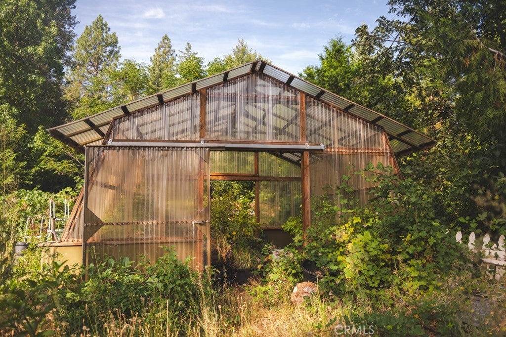 5576 Forbestown Road